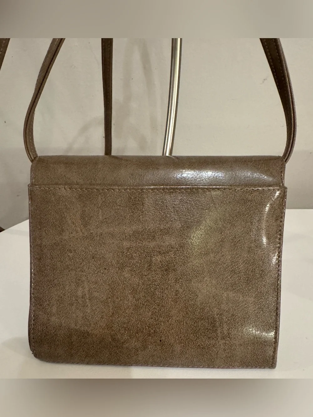 Vintage America Perry Ellis Taupe Leather Crossbody Bag *see Description* - Picture 4 of 16